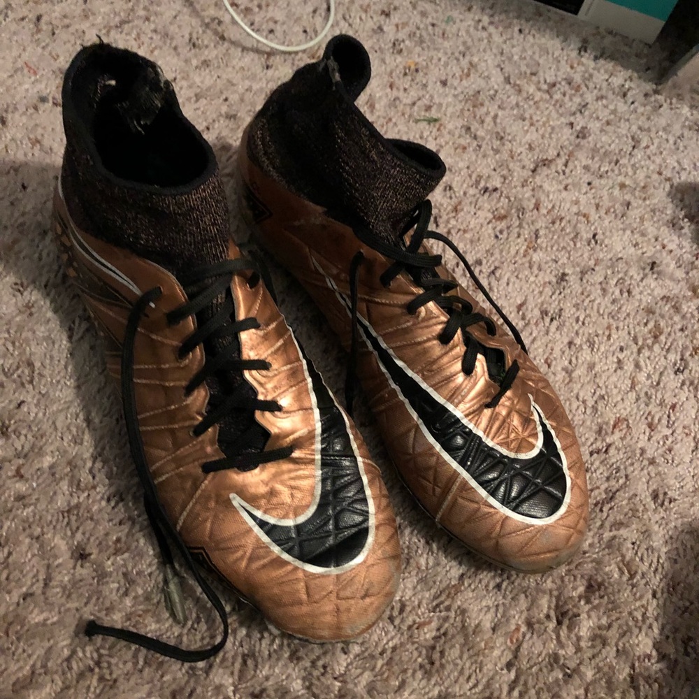 Nike Soccer original men’s hypervenom